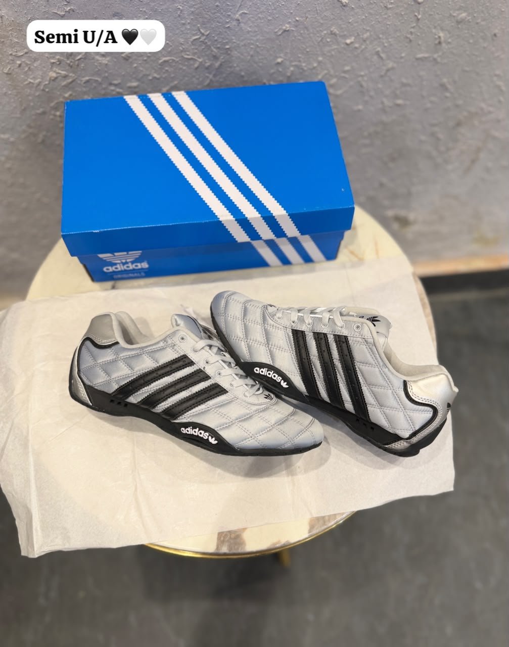 Adiracer Low Silver Sneakers – Premium Lifestyle Edition