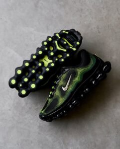 Air Liquid Max Poison Dart Frog & Triple Black Sneakers – Premium Lifestyle Edition