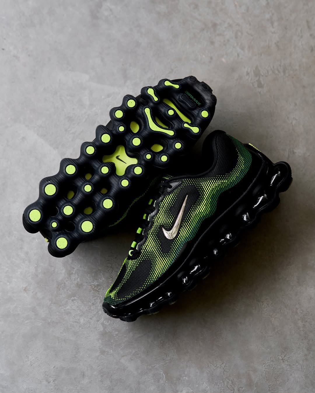 Air Liquid Max Poison Dart Frog & Triple Black Sneakers – Premium Lifestyle Edition