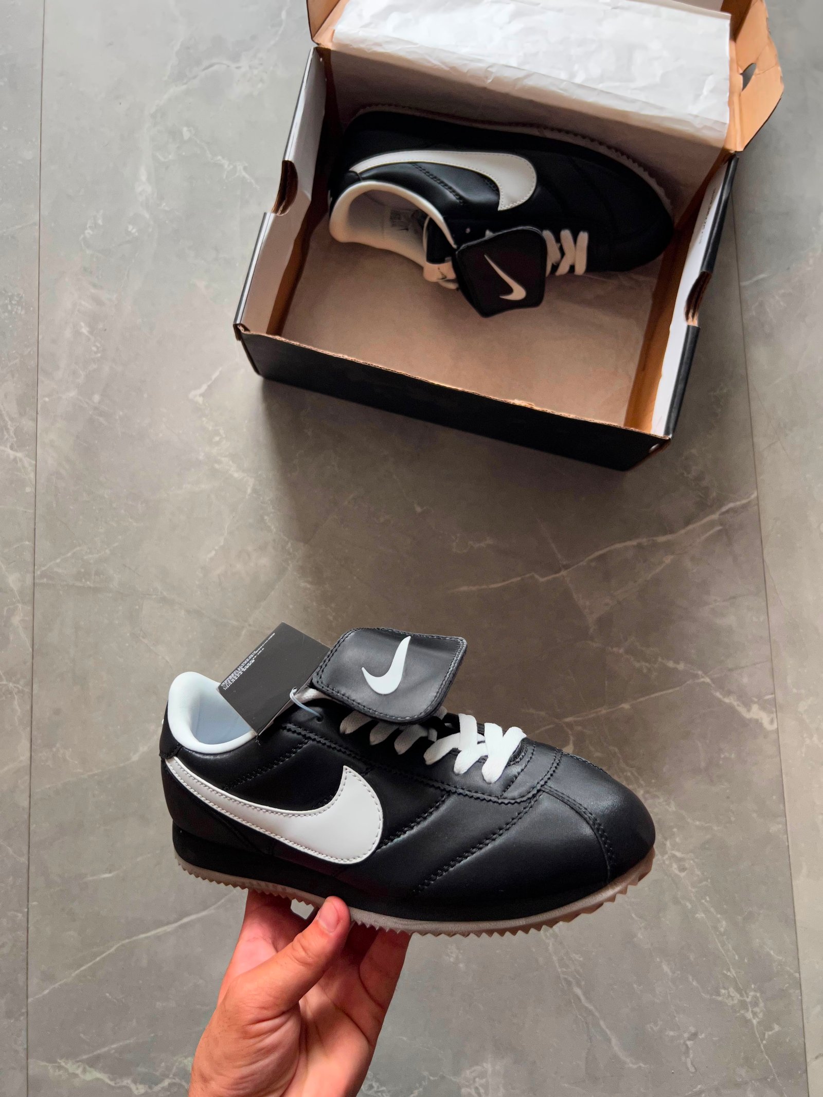 Cortez SE Premium Sneakers – Black & Brown
