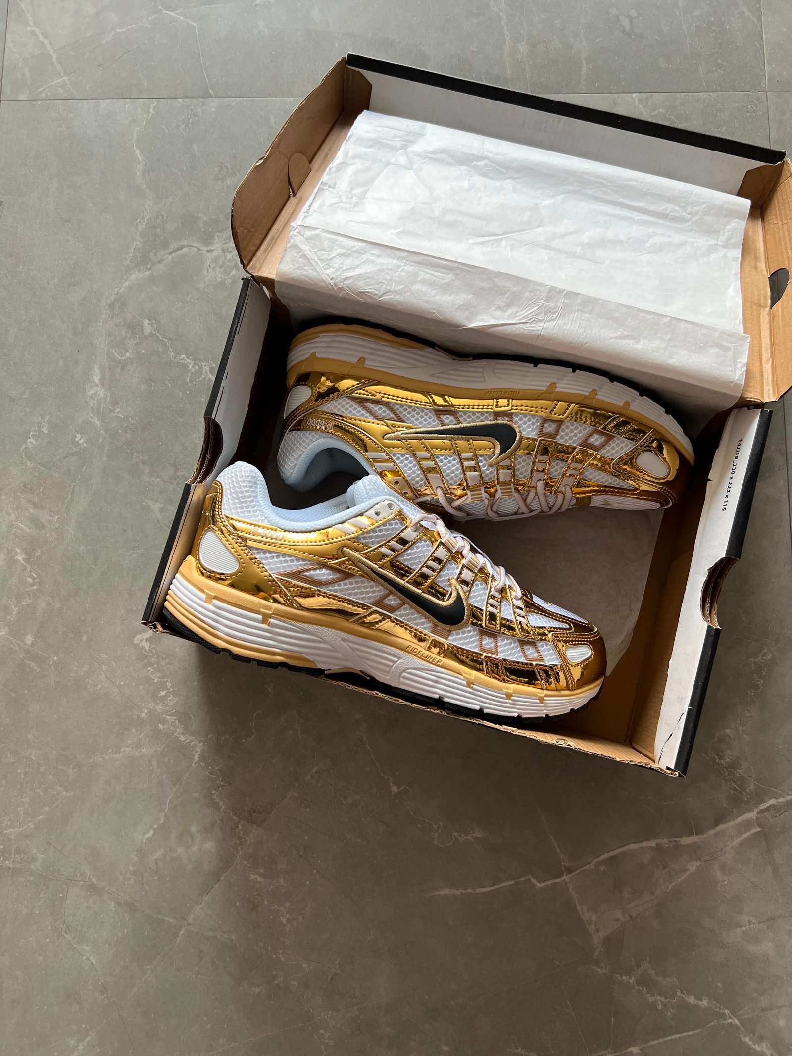 P-6000 Metallic Gold Sneakers – Premium Quality (1) P-6000 Metallic Gold Sneakers – Premium Quality