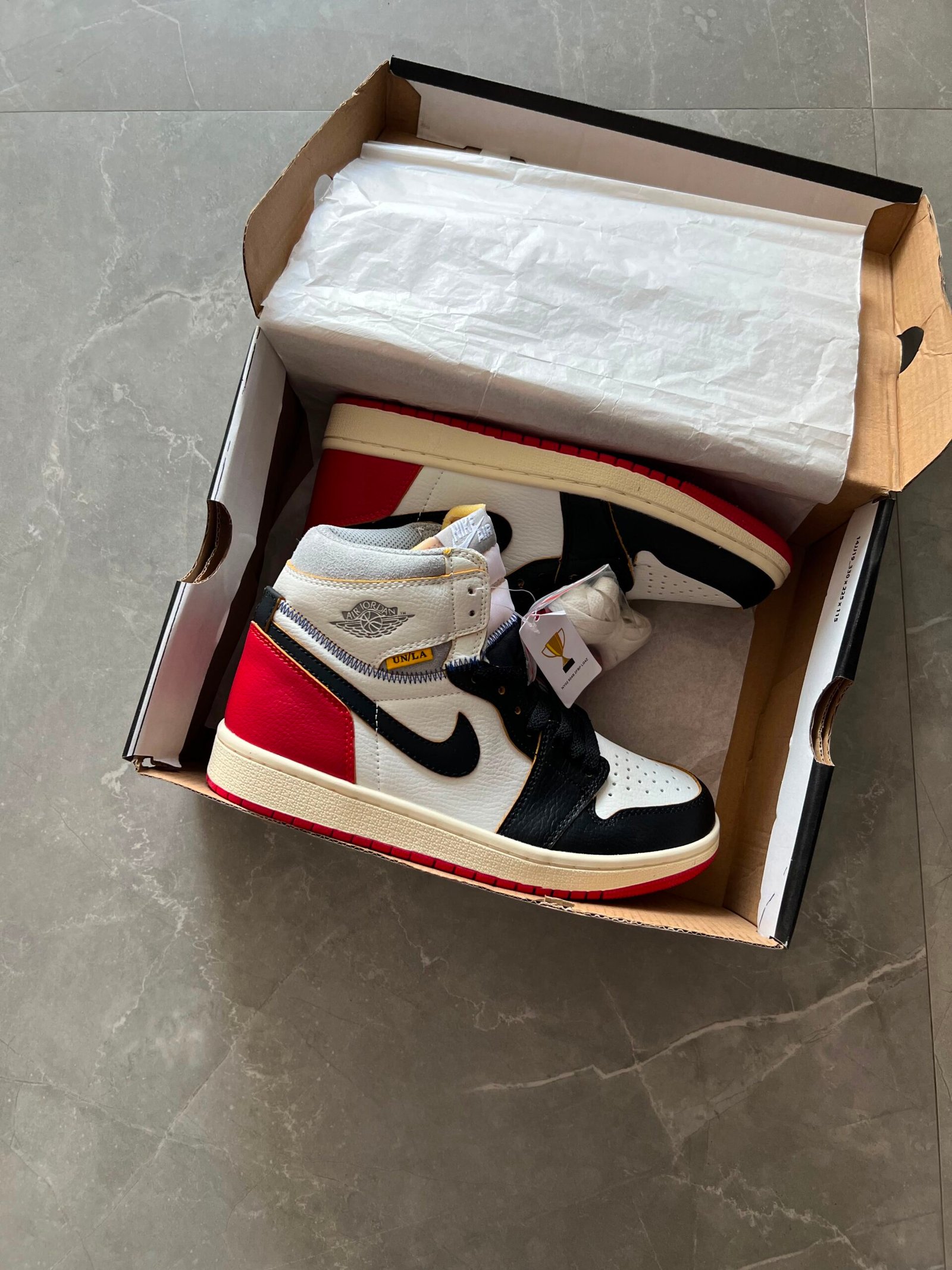 Retro 1 High Black Toe Union Sneakers – Premium Lifestyle Edition
