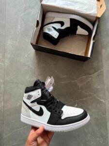 Retro 1 High Stage Haze Sneakers – Premium Lifestyle Edition