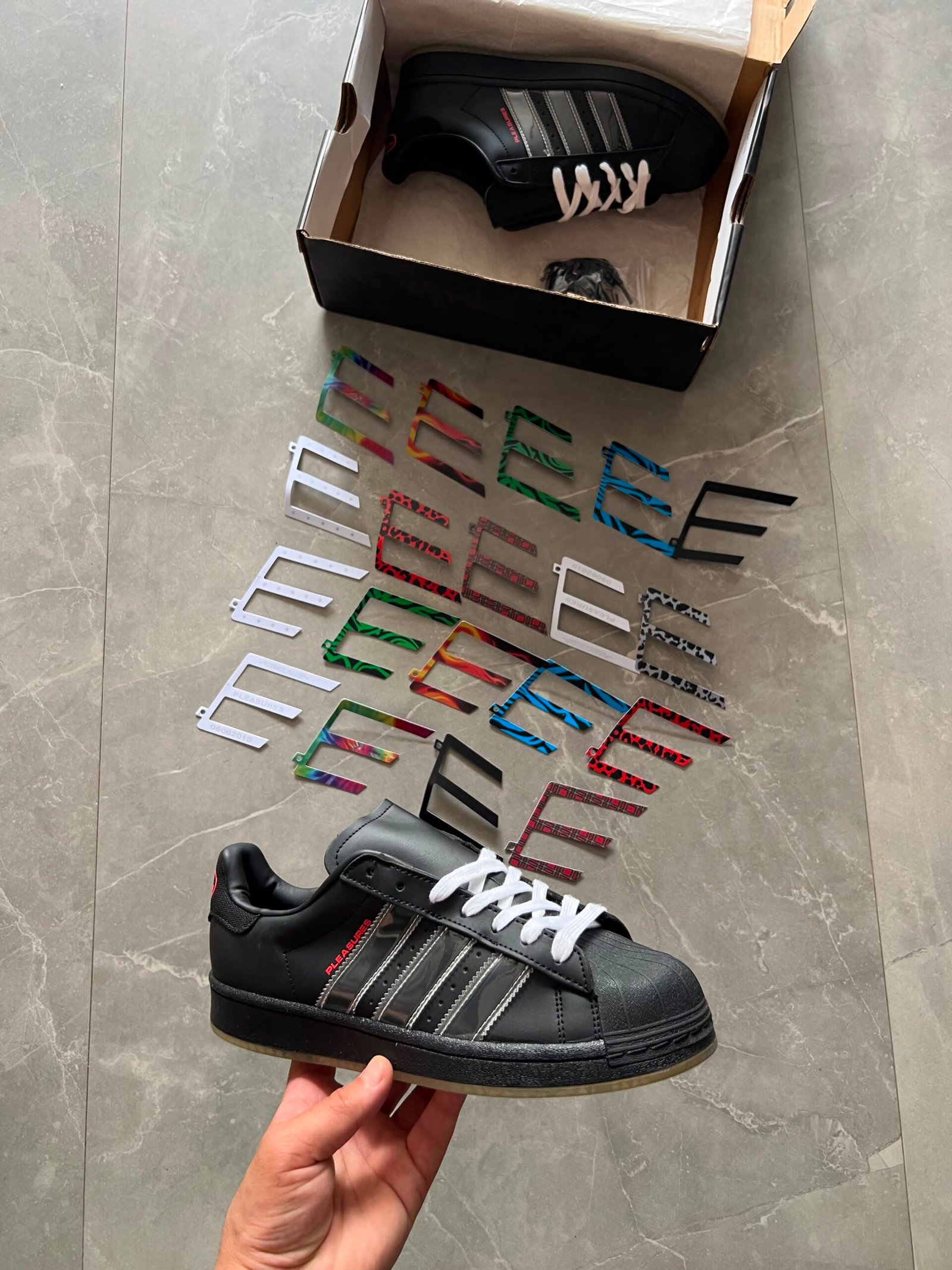 Superstar Originals Full Leather Sneakers – Premium Lifestyle Edition (1) Superstar Originals Full Leather Sneakers – Premium Lifestyle Edition