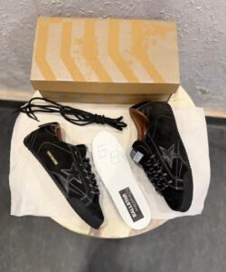 True Star Triple Black Sneakers – Premium Lifestyle Edition