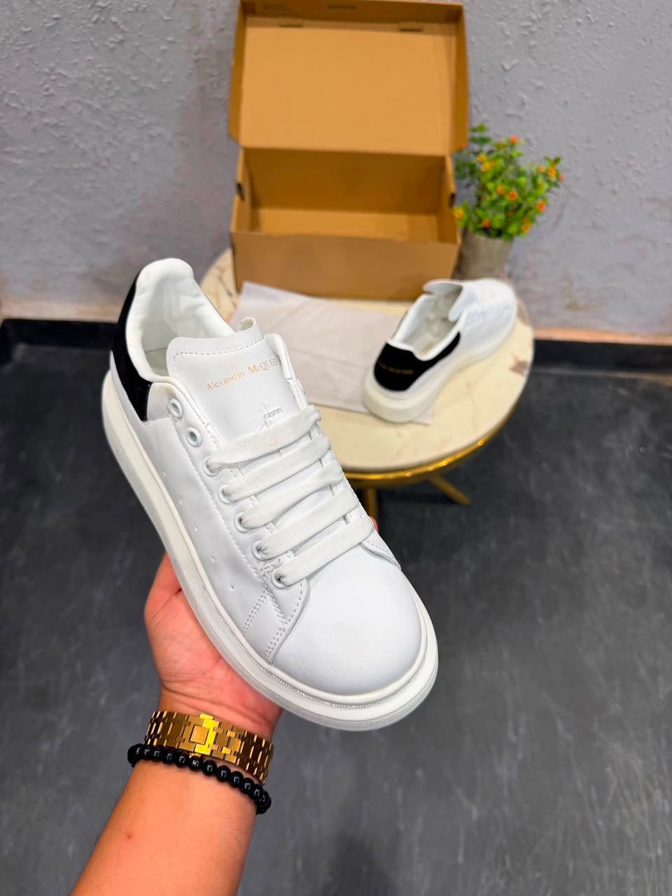 White Luxury Sneakers – Premium Lifestyle Edition