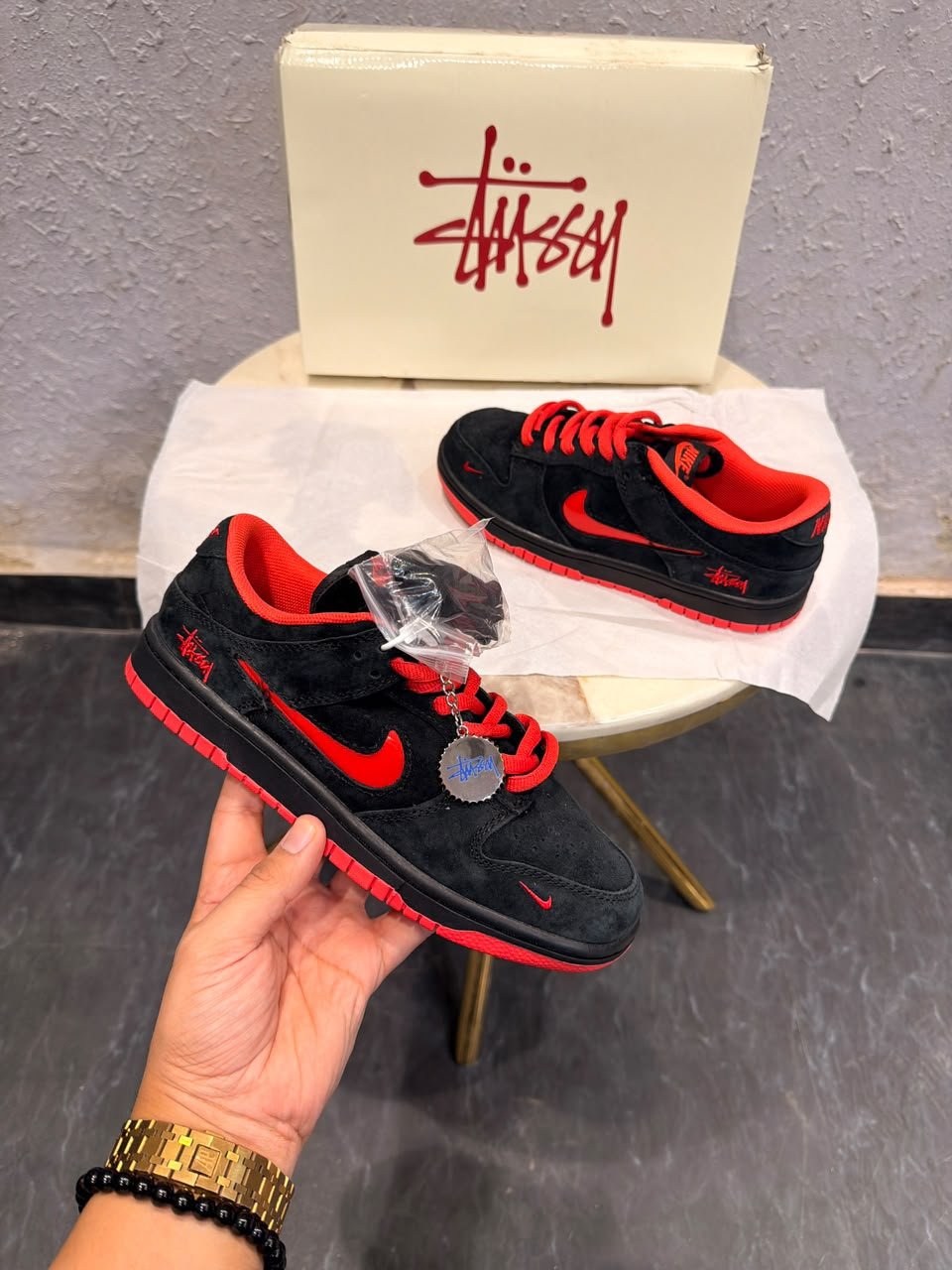 Black Red Skate Sneakers – Bold Streetwear Contrast