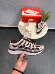 Burgundy Pink Foam Sneakers – Contemporary Runner Style
