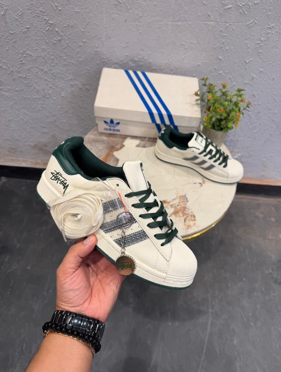 Classic Keychain Sneakers – Collectors Street Style