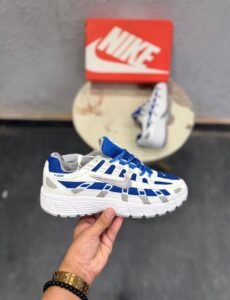 Metallic Royal Blue Sneakers – Retro Runner Style