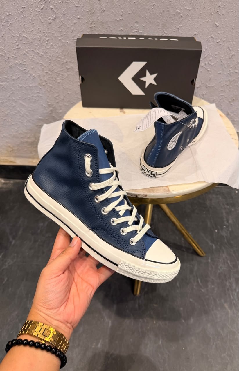 Navy Blue Leather High-Top Sneakers – Vintage Court Style