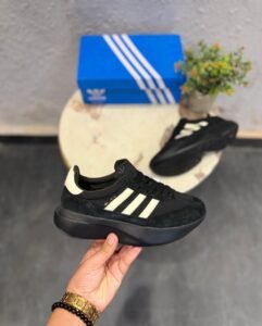 SL72 Pro Black White Sneakers – Retro Runner Style