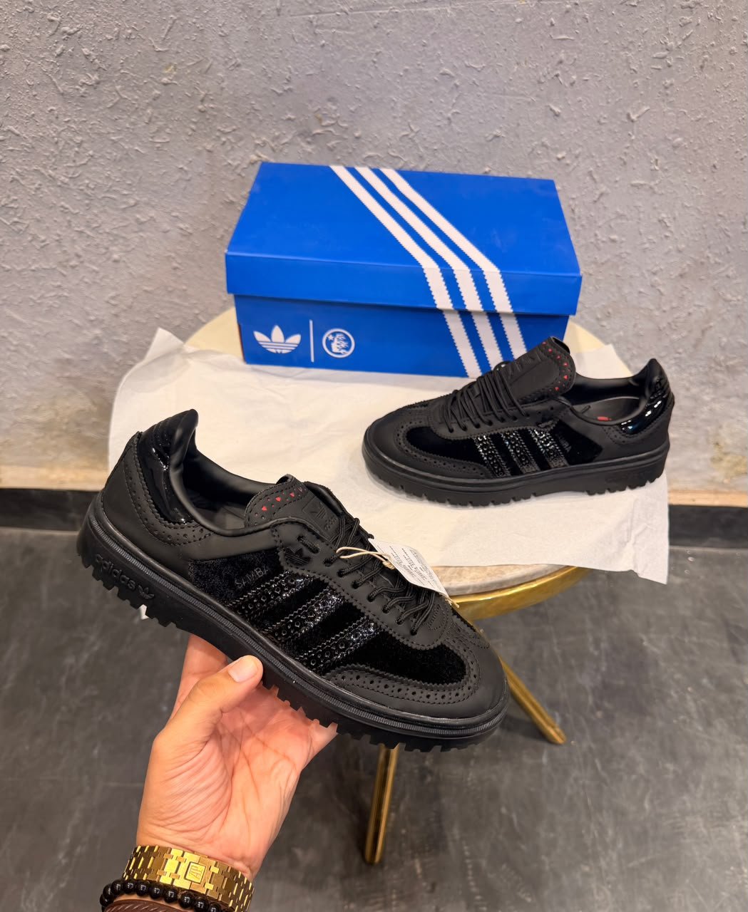 Black Brogue-Style Platform Sneakers – Textured All-Black Streetwear Shoes (2) All-black brogue-style sneakers with perforated detailing, textured panels, and chunky platform soles