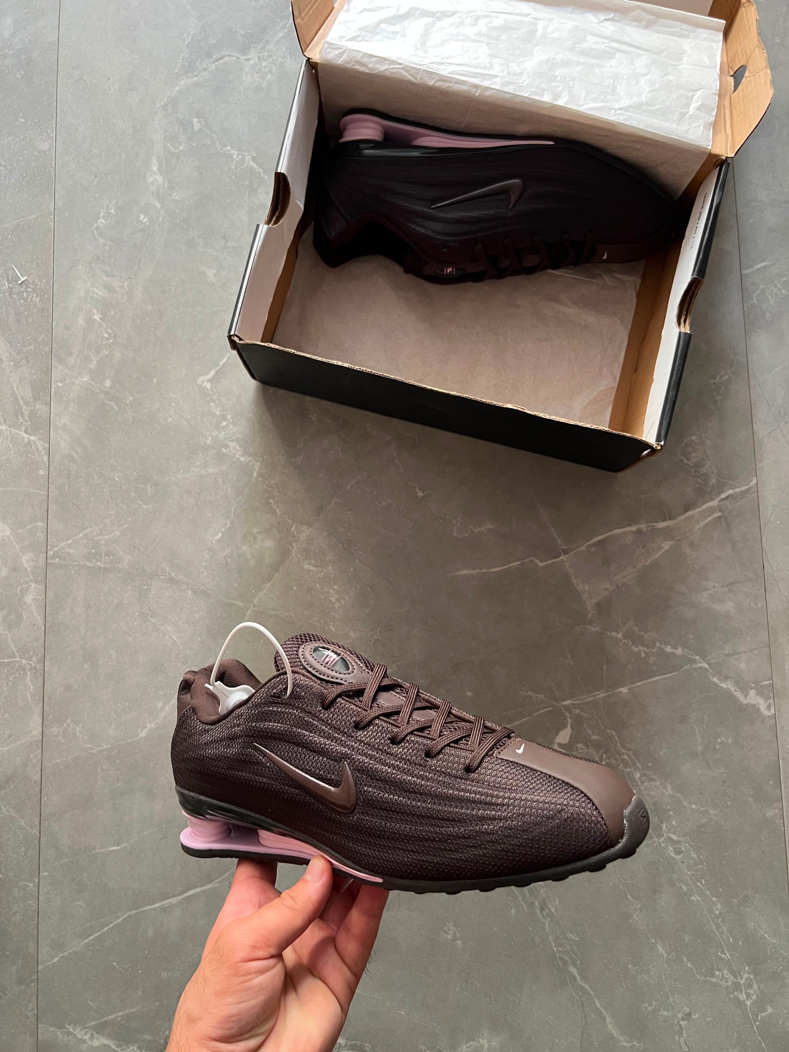 Dark Mocha Sneakers – Sculpted Pink Heel Street Style