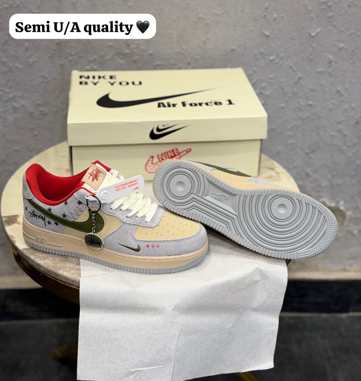 Grey Red Olive Sneakers – Custom Retro Street Style (2) Grey low-top sneakers with olive-green accents, red lining, cream toe panels, decorative star graphics, and a grey circular-patterned outsole