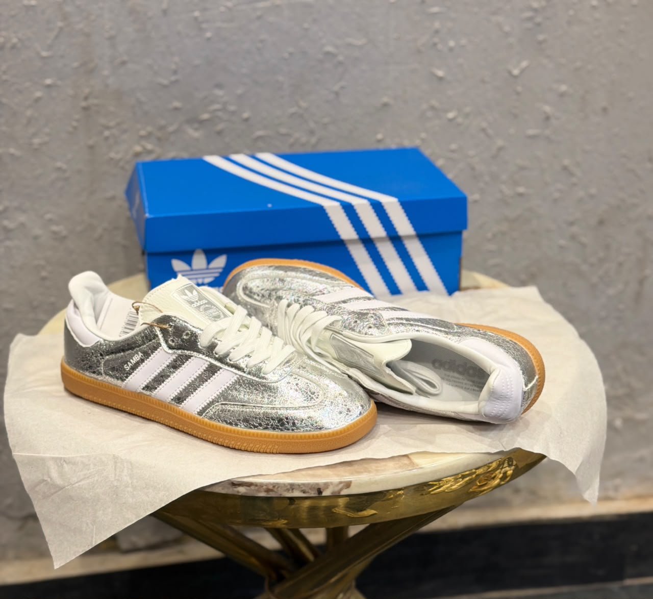 Metallic Silver Patent Sneakers – Textured Retro Low-Top Style