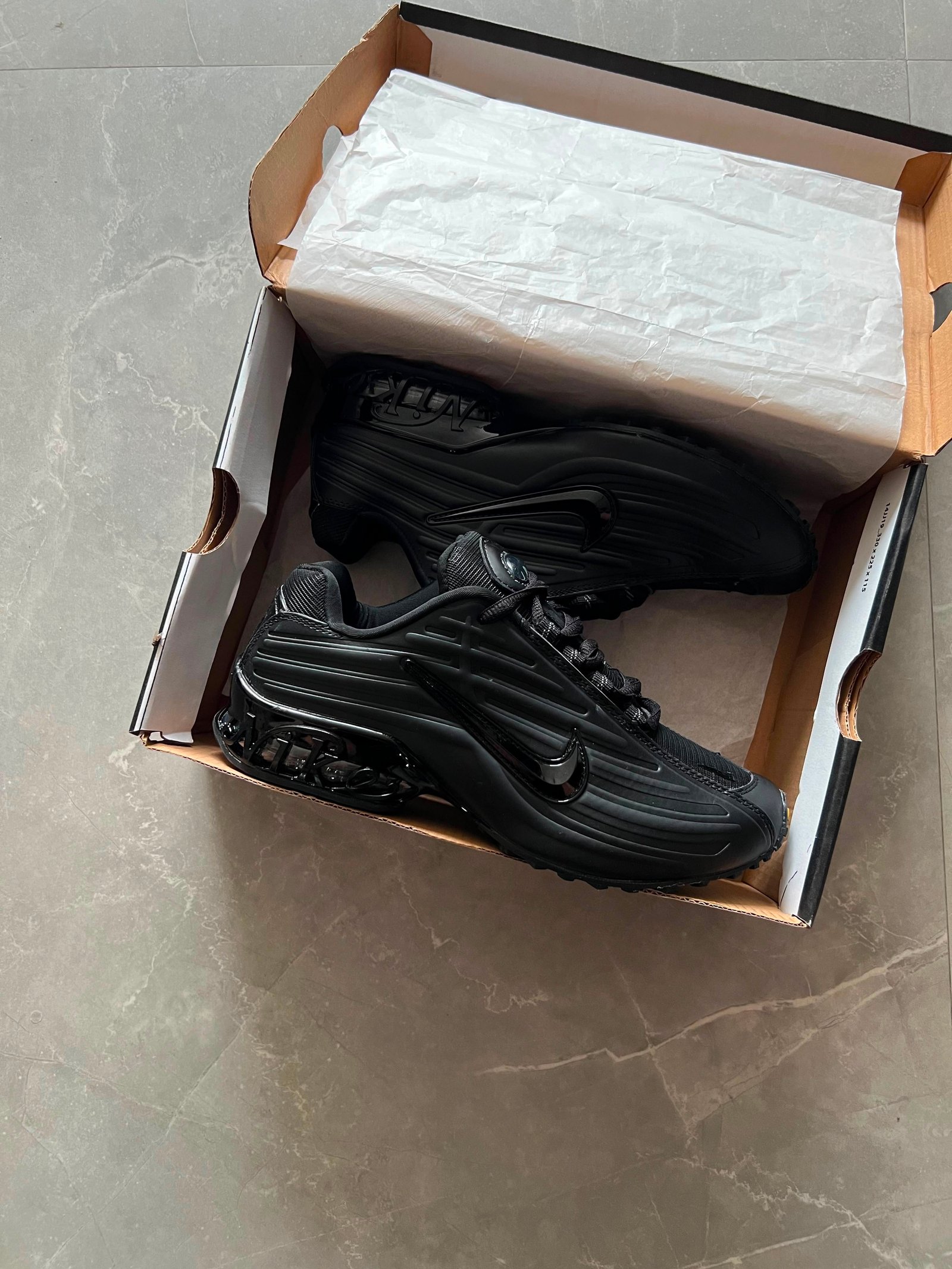Sculpted Black White Sneakers – Metallic Accent Street Style