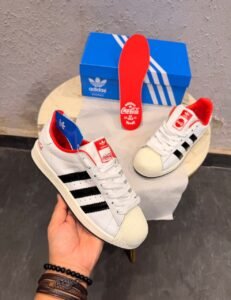 White Black Cola Edition Sneakers – Retro Court Street Style