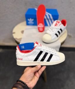 White Black Cola Edition Sneakers – Retro Court Street Style
